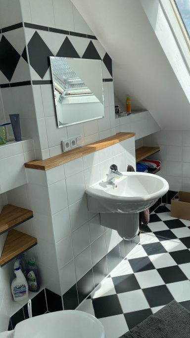 Badezimmerablage